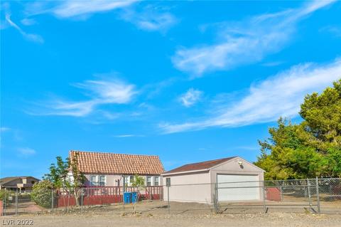 919 Berlin Ave, Henderson, NV 89015
