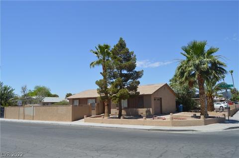 3709 Strutz Ave, Las Vegas, NV 89110