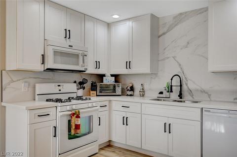 6693 W Tropicana Ave #101, Las Vegas, NV 89103