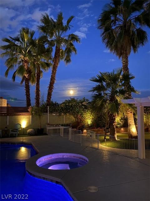 2596 Egret Cir, Las Vegas, NV 89121