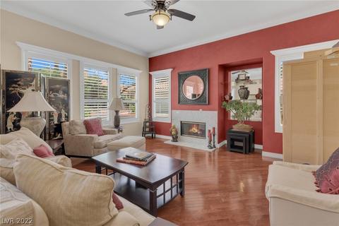1901 Summer Point St #102, Las Vegas, NV 89134