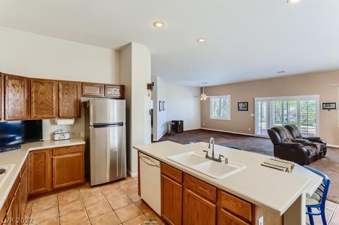 722 Vortex Ave, Henderson, NV 89002 photo 13