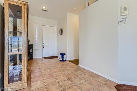 722 Vortex Ave, Henderson, NV 89002 photo 4
