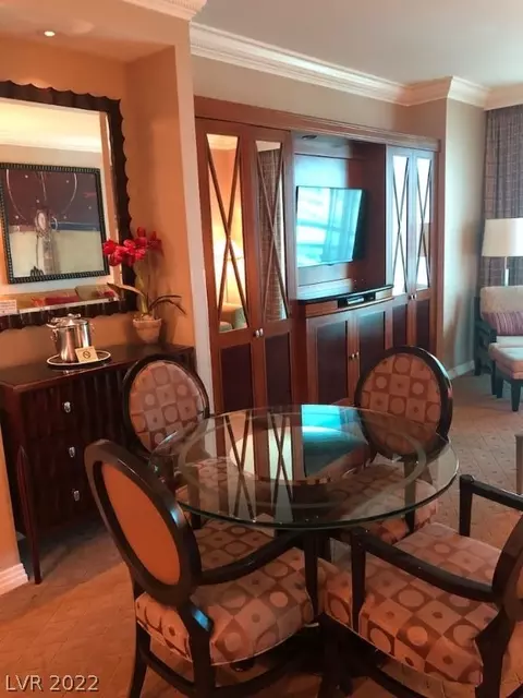 125 E Harmon Ave #321, Las Vegas, NV 89109