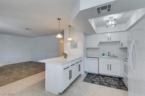 7965 Rim Rock Way #102, Las Vegas, NV 89128