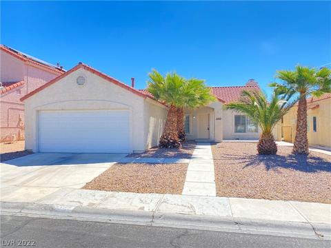 3332 Canyon Lake Dr, Las Vegas, NV 89117