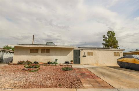 3300 Navajo Way, Las Vegas, NV 89108