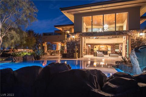 5 Echo Peak Ln, Las Vegas, NV 89135