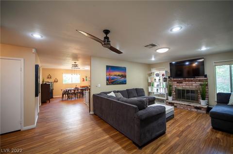 6321 New Wood Ln, Las Vegas, NV 89108