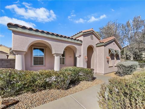 1020 Campo Seco Ct, Las Vegas, NV 89138