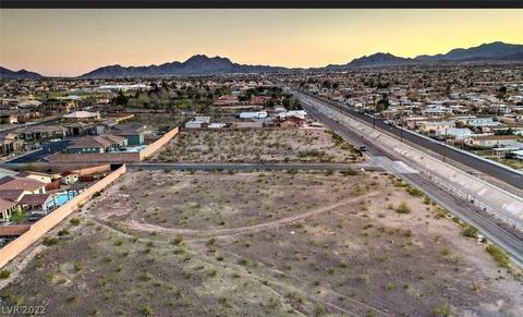 1 Pueblo Pl, Henderson, NV 89015