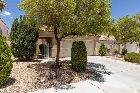 1725 Derbyshire Dr, Las Vegas, NV 89117