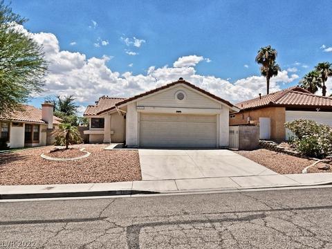 711 Whispering Palms Dr, Las Vegas, NV 89123