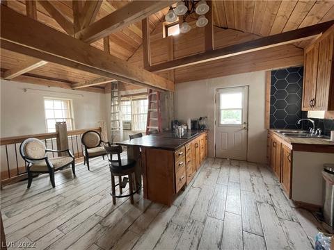 1401 Campton, Ely, NV 89301 photo 2