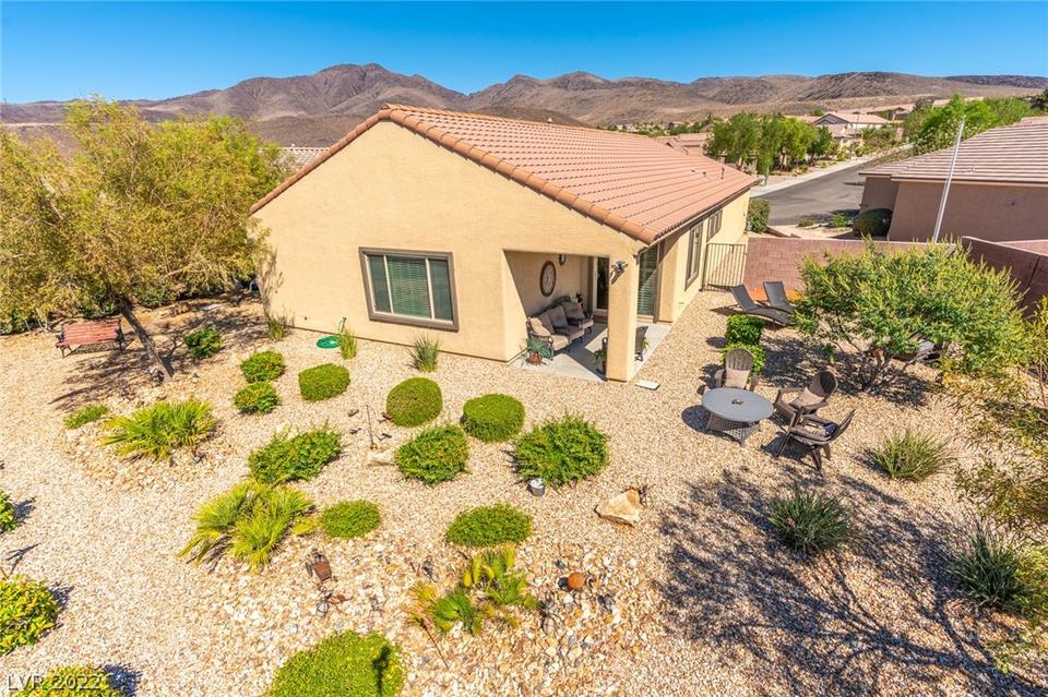  2292 Saint Avertine Ln, Henderson, NV 89044 photo 10