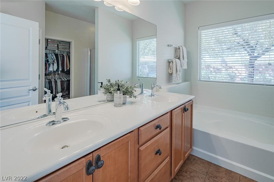  2292 Saint Avertine Ln, Henderson, NV 89044 photo 41