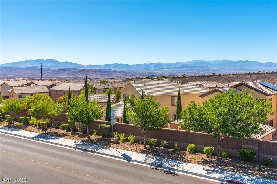  2292 Saint Avertine Ln, Henderson, NV 89044 photo 12