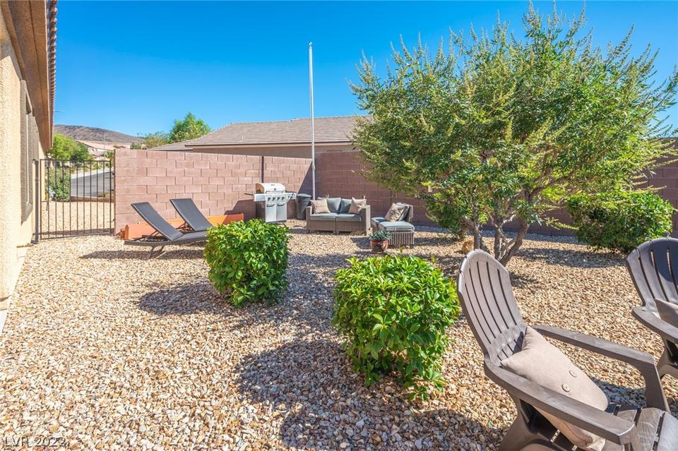  2292 Saint Avertine Ln, Henderson, NV 89044 photo 45