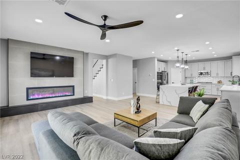 294 Saddle Run St, Henderson, NV 89012