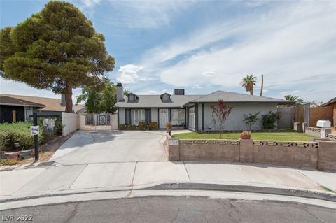 5820 Westport Cir, Las Vegas, NV 89108