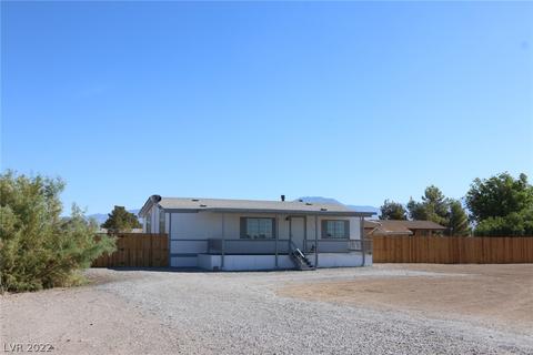 1760 E Pluto St, Pahrump, NV 89048
