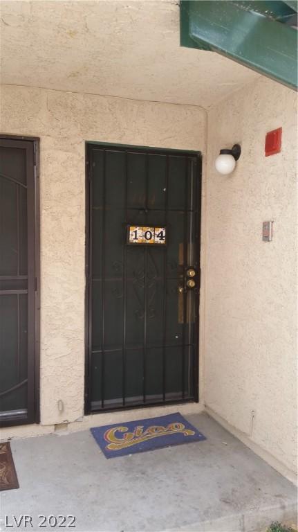 530 Elm Dr #104, Las Vegas, NV 89169