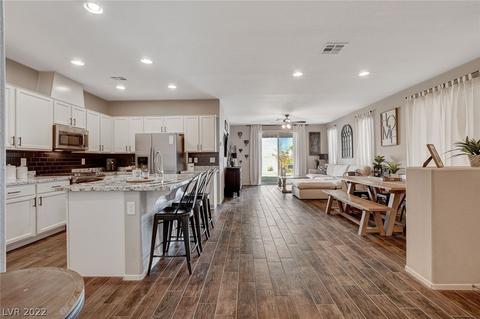 7016 Whispering Falls Dr, North Las Vegas, NV 89084