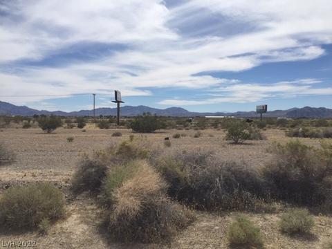 661 N Emery St, Pahrump, NV 89060
