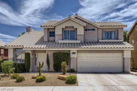 1700 Night Breeze Dr, Las Vegas, NV 89128
