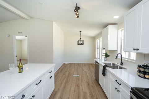 5080 Jerry Ave, Pahrump, NV 89060