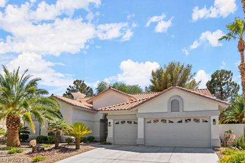 9121 Prospectors Cove Dr, Las Vegas, NV 89117
