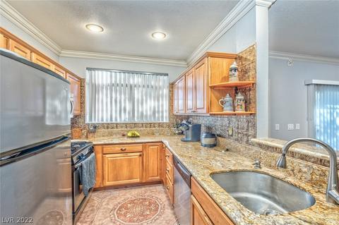 2201 Ramsgate Dr #421, Henderson, NV 89074