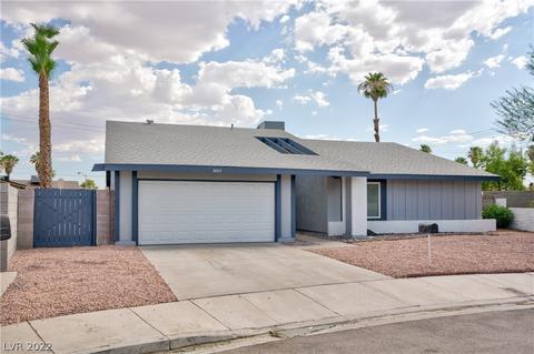 3825 Green Leaf Dr, Las Vegas, NV 89120