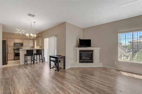 6913 Squaw Mountain Dr #202, Las Vegas, NV 89130