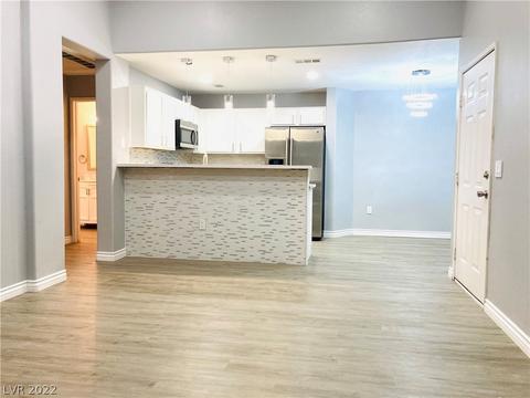 1881 W Alexander Rd #2142, North Las Vegas, NV 89032