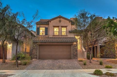 848 N Water St, Henderson, NV 89011