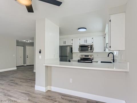 6877 Tamarus St #104, Las Vegas, NV 89119