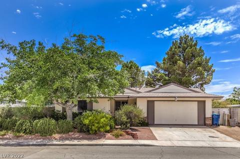 672 Clementine St, Las Vegas, NV 89110