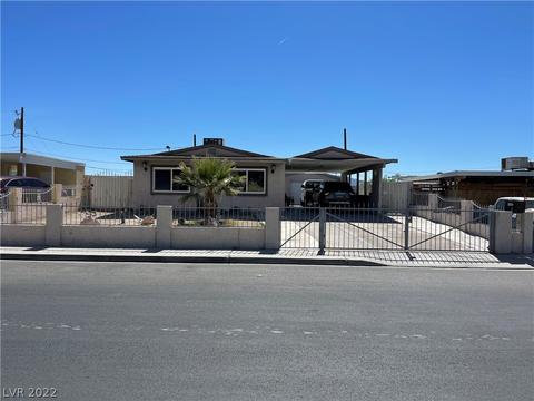 2104 Bennett St, North Las Vegas, NV 89030