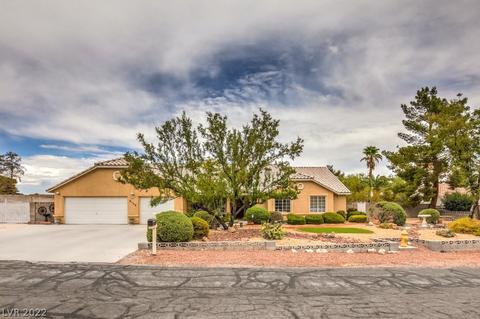 6130 Bronco Loco Ct, Las Vegas, NV 89108