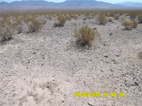 5394 Phoenix Dr, Pahrump, NV 89060