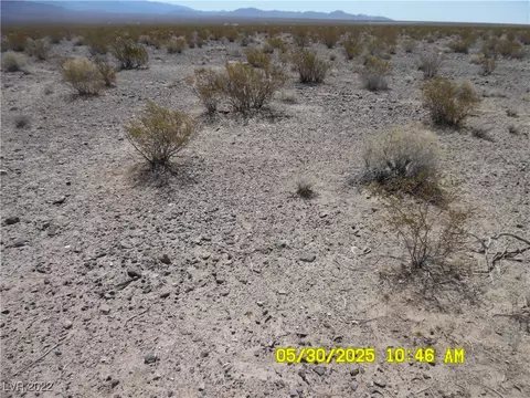 5114 Phoenix Dr, Pahrump, NV 89060