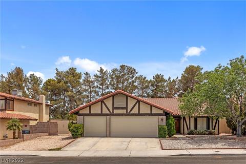 8721 Pesaro Dr, Las Vegas, NV 89117