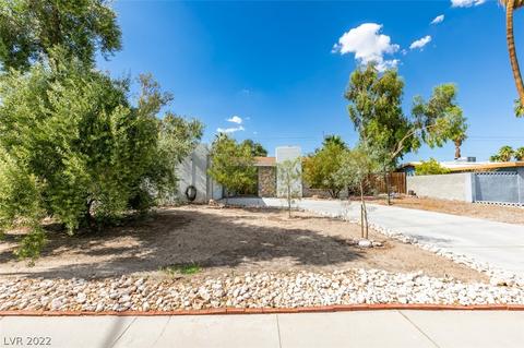 1536 Golden Arrow Dr, Las Vegas, NV 89169
