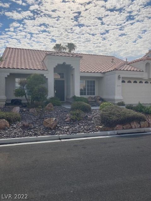 2108 Crestpoint Way, Las Vegas, NV 89134