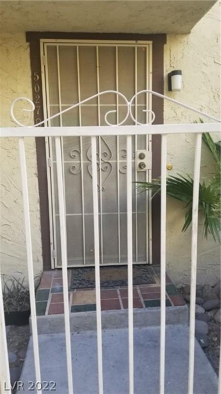 5027 Spencer St #C, Las Vegas, NV 89119