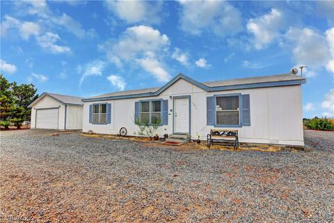 3271 Silver Sage Dr, Pahrump, NV 89060