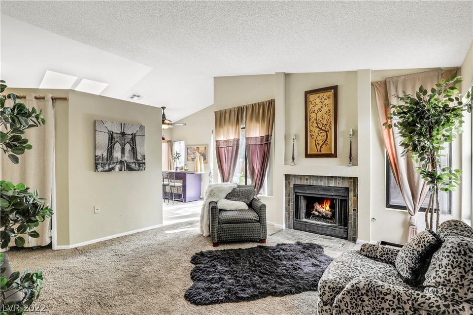  6960 Rusty Nail Way, Las Vegas, NV 89119 photo 3