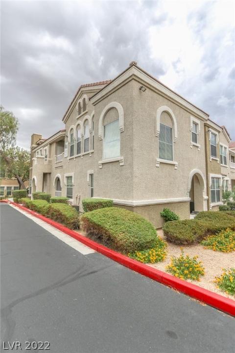 9975 Peace Way #2129, Las Vegas, NV 89147