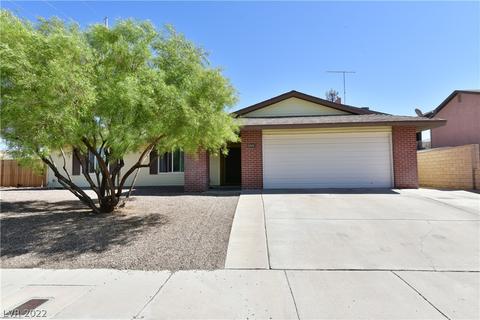 1346 Chestnut Ln, Boulder City, NV 89005